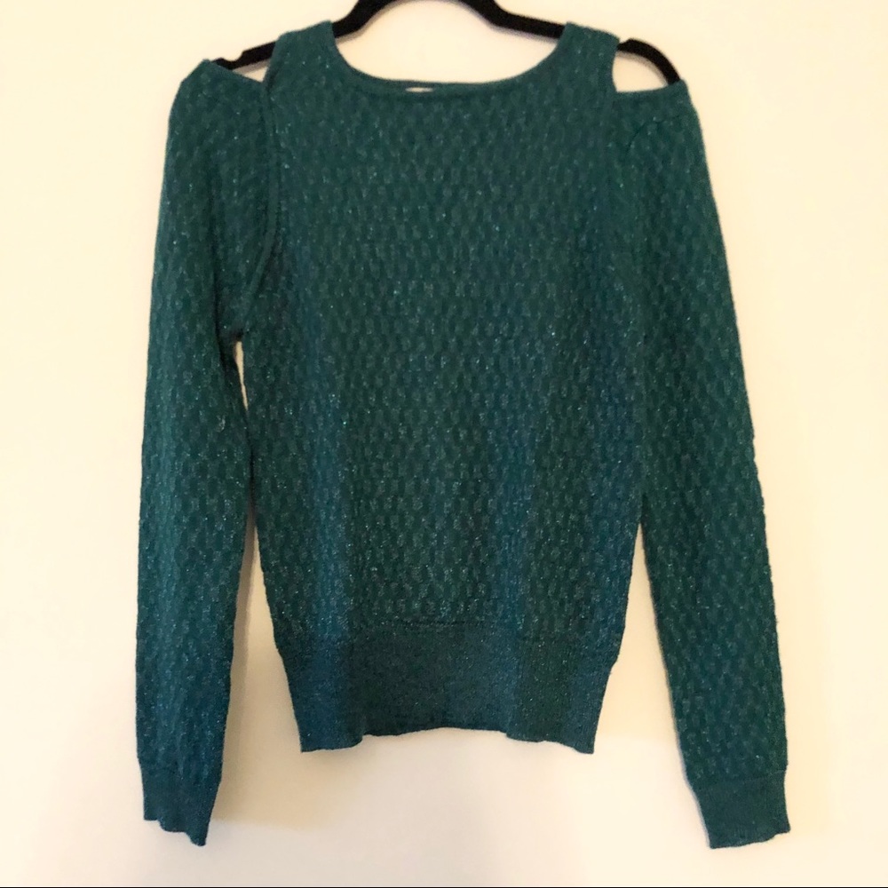 Marilyn Monroe cold shoulder sweater